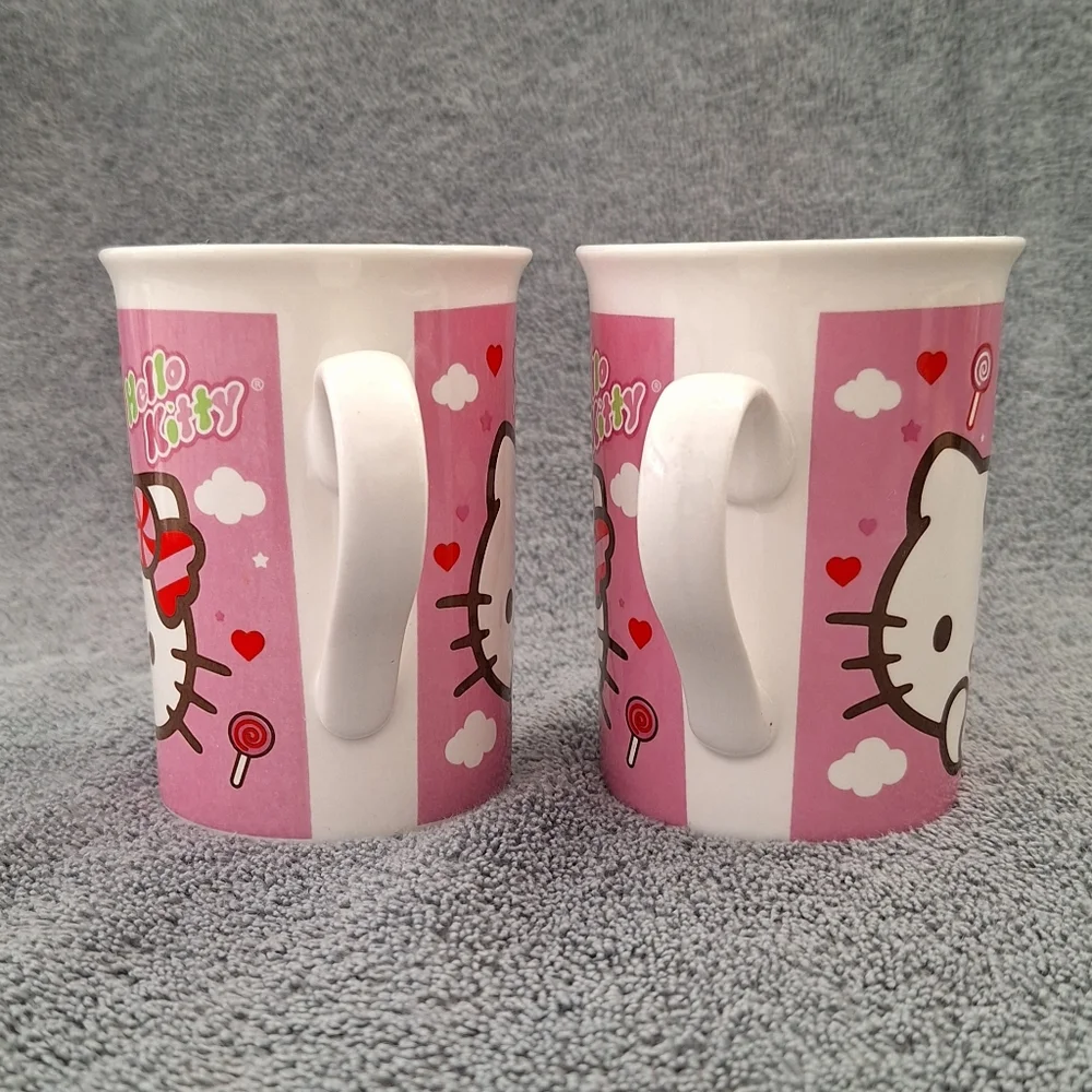 Set of 2 Hello Kitty peppermint candy theme mugs